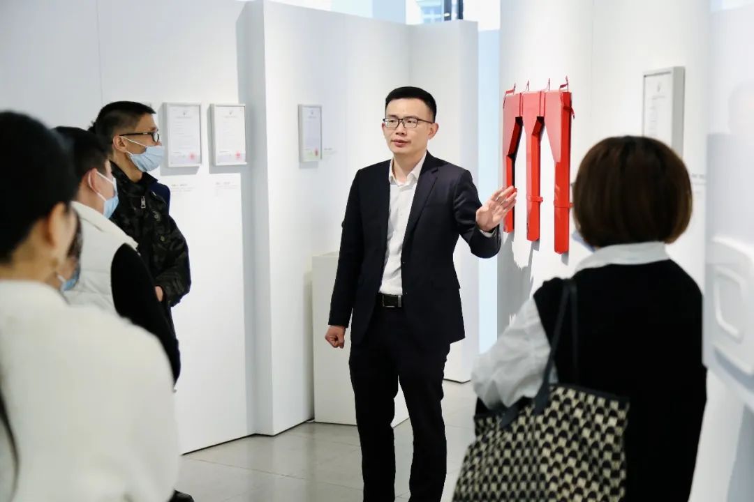 1768793305130782.jpg 4.jpg