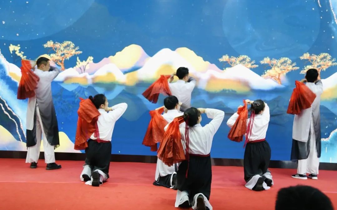 1769409996135705.jpg 13.jpg